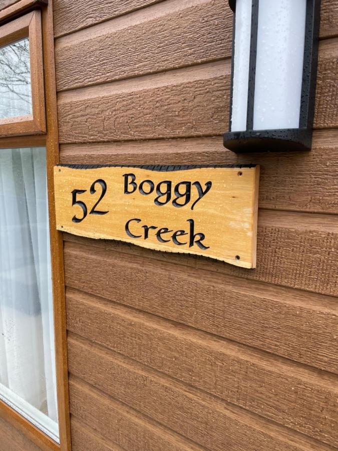 Boggy Creek - Lodge With Hot Tub Felton  Eksteriør billede